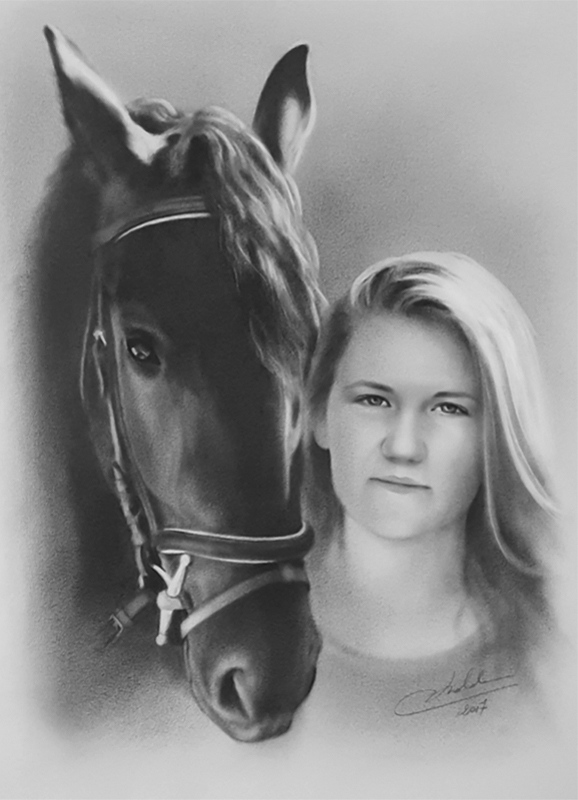 Portrait de cheval noir avec une femme.